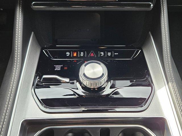 new 2025 Jeep Wagoneer car, priced at $66,351