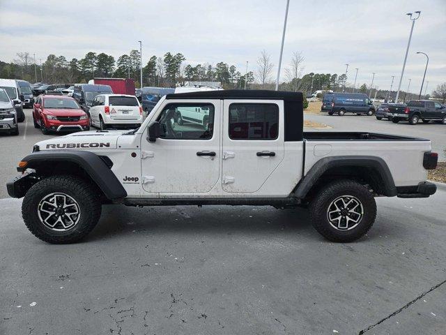 new 2024 Jeep Gladiator car, priced at $59,094