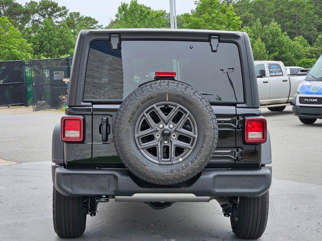 new 2025 Jeep Wrangler car, priced at $48,281