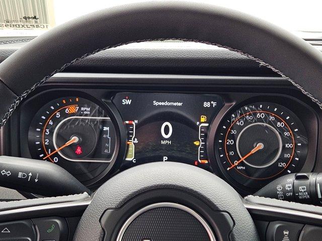 new 2025 Jeep Wrangler car, priced at $48,281