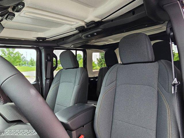 new 2025 Jeep Wrangler car, priced at $48,281