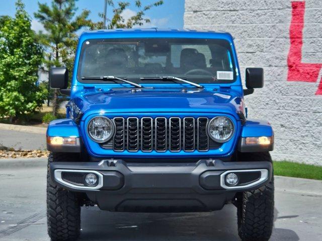 new 2025 Jeep Gladiator car, priced at $43,096