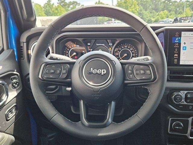 new 2025 Jeep Gladiator car, priced at $43,096