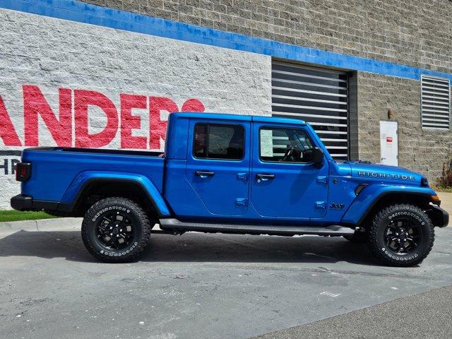 new 2025 Jeep Gladiator car, priced at $43,096
