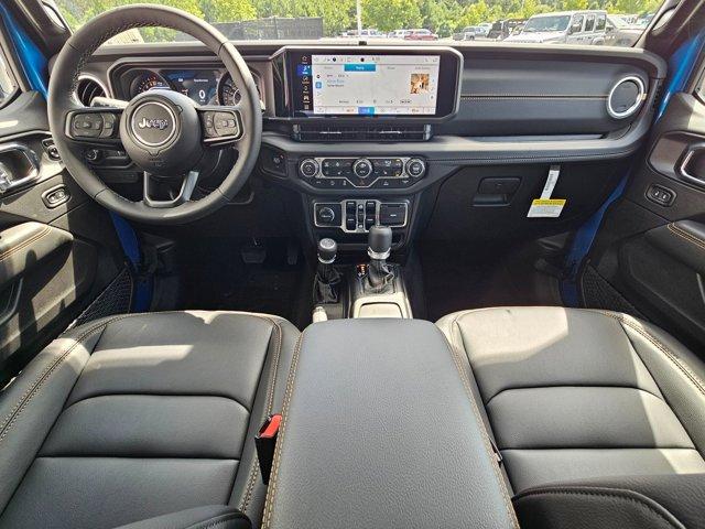 new 2025 Jeep Gladiator car, priced at $43,096