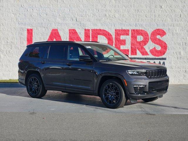 new 2025 Jeep Grand Cherokee L car, priced at $68,789