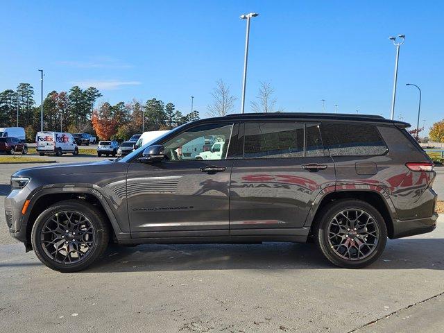 new 2025 Jeep Grand Cherokee L car, priced at $68,789