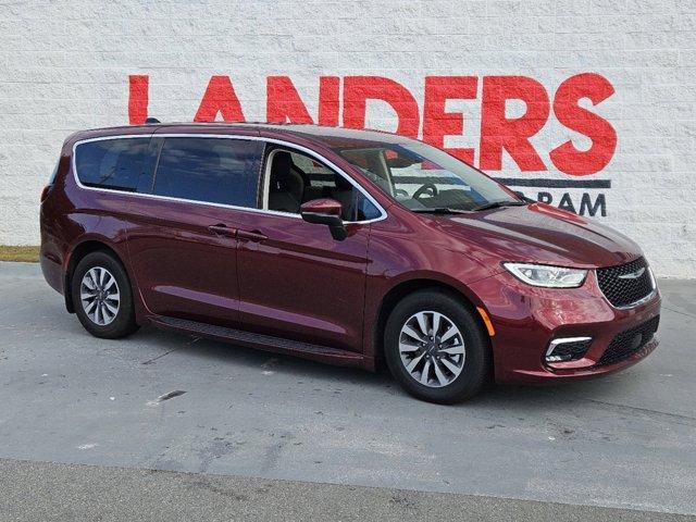new 2023 Chrysler Pacifica car, priced at $48,750