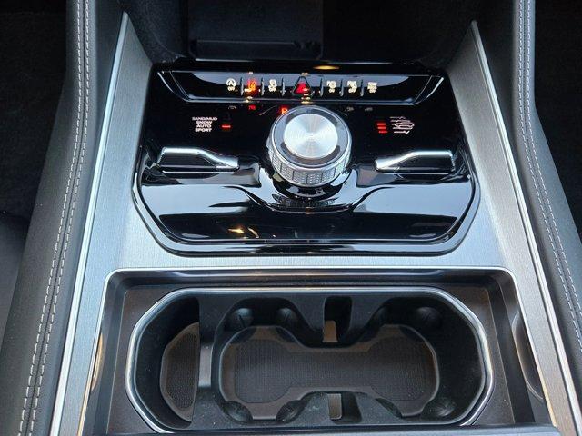 new 2025 Jeep Wagoneer car, priced at $77,916