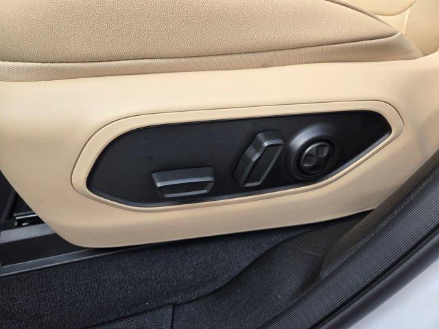 new 2025 Jeep Grand Cherokee car, priced at $44,657