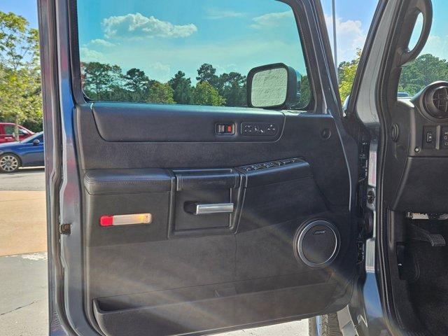 used 2005 Hummer H2 car, priced at $17,995