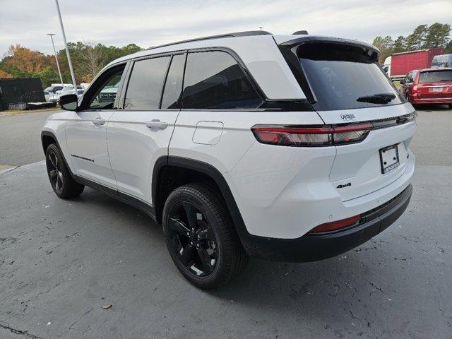 new 2024 Jeep Grand Cherokee car, priced at $54,389