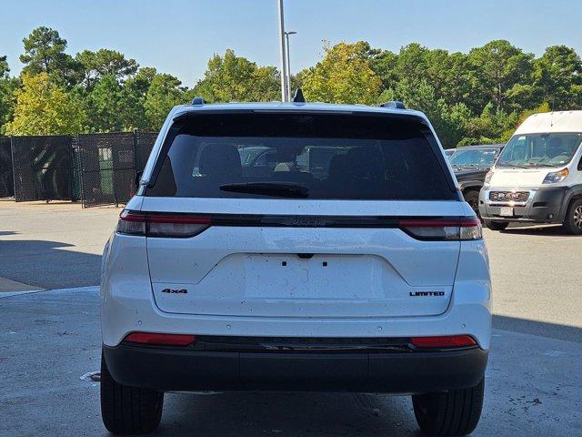 new 2025 Jeep Grand Cherokee car, priced at $50,320