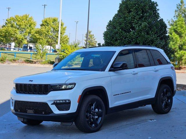 new 2025 Jeep Grand Cherokee car, priced at $50,320
