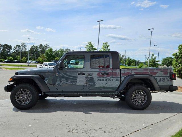 new 2025 Jeep Gladiator car, priced at $42,477
