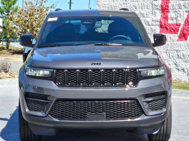 new 2025 Jeep Grand Cherokee car, priced at $48,469