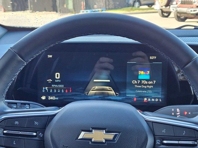 used 2025 Chevrolet Equinox car, priced at $26,990