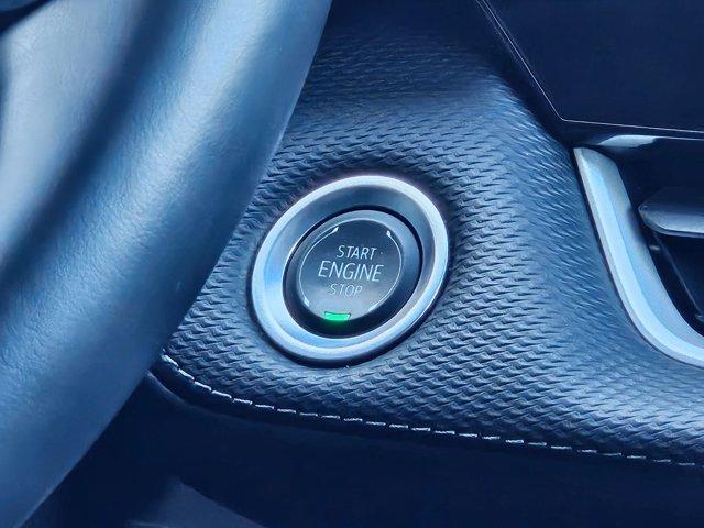 used 2025 Chevrolet Equinox car, priced at $26,990