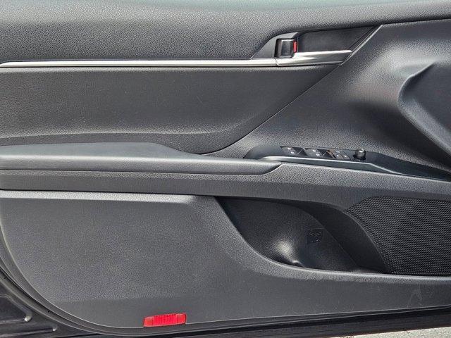 used 2020 Toyota Camry Hybrid car, priced at $17,424