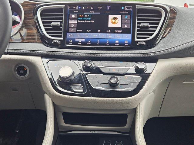 used 2023 Chrysler Pacifica car, priced at $28,500