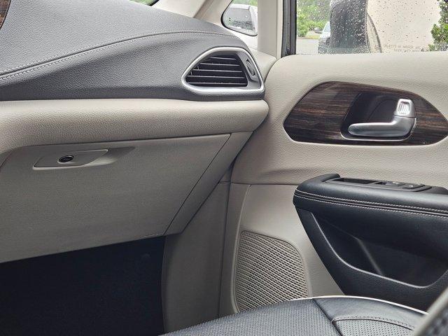 used 2023 Chrysler Pacifica car, priced at $28,500