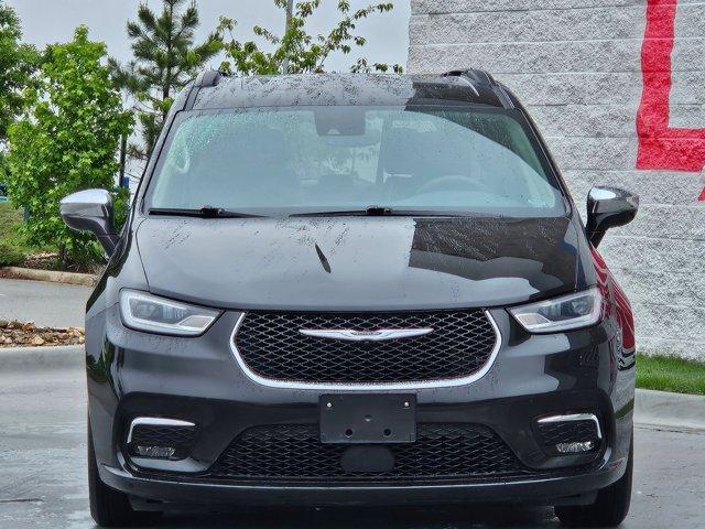 used 2023 Chrysler Pacifica car, priced at $28,500
