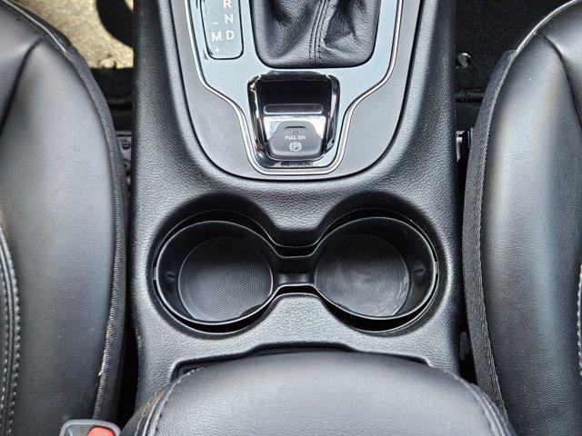 used 2021 Jeep Cherokee car, priced at $19,995