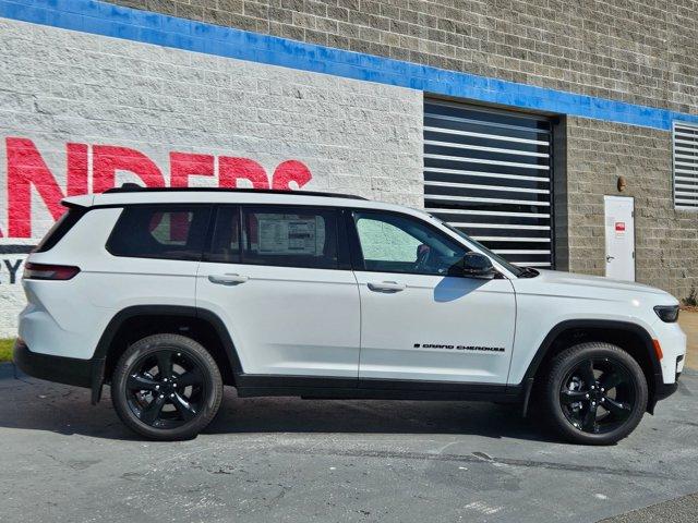 new 2025 Jeep Grand Cherokee L car, priced at $56,741