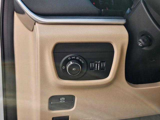 new 2025 Jeep Grand Cherokee L car, priced at $56,741