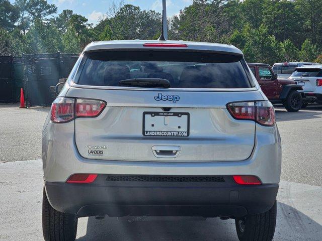 new 2025 Jeep Compass car, priced at $29,384