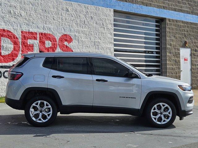 new 2025 Jeep Compass car, priced at $29,384