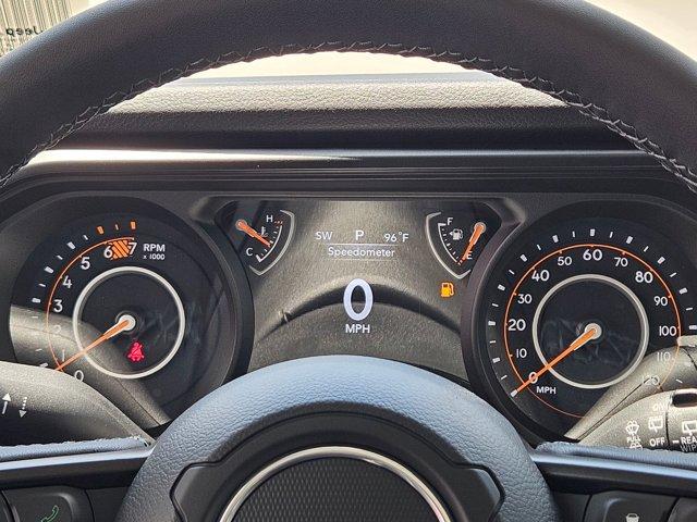 new 2025 Jeep Wrangler car, priced at $43,777