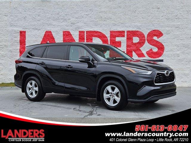 used 2023 Toyota Highlander car, priced at $35,750