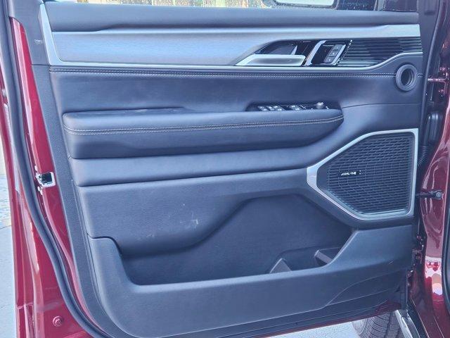 new 2025 Jeep Wagoneer car, priced at $70,580