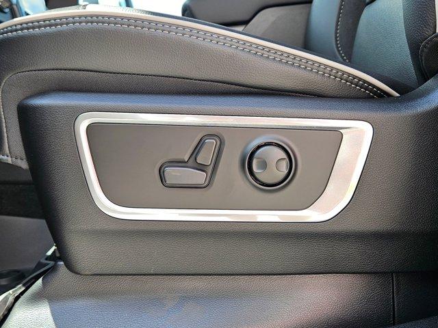 new 2025 Ram 1500 car, priced at $57,271