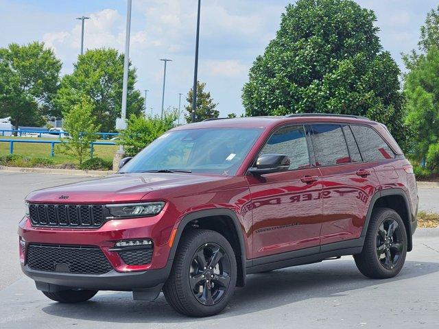 new 2025 Jeep Grand Cherokee car, priced at $46,862