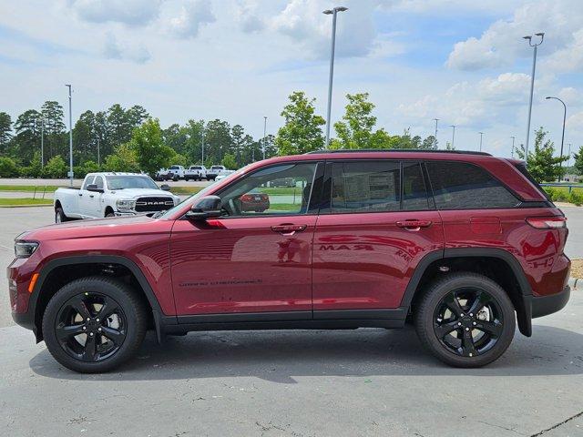 new 2025 Jeep Grand Cherokee car, priced at $46,862