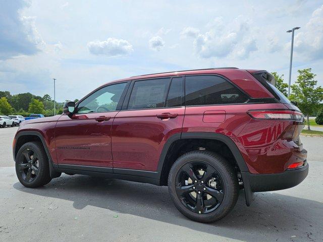 new 2025 Jeep Grand Cherokee car, priced at $46,862
