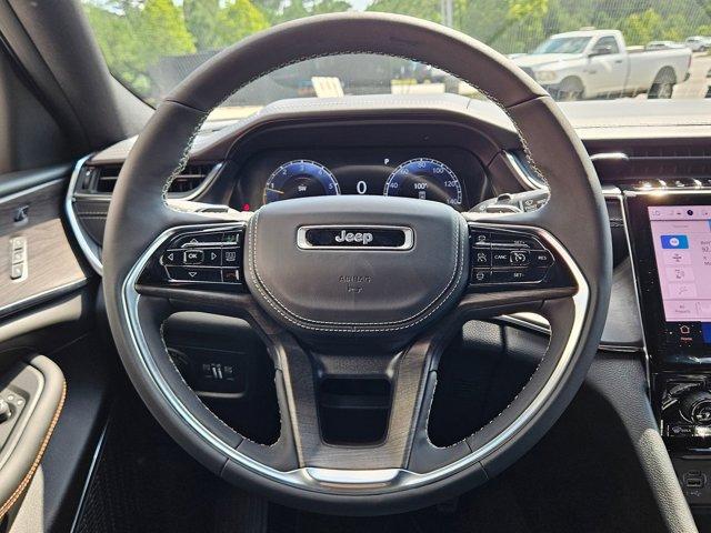 new 2025 Jeep Grand Cherokee car, priced at $46,862