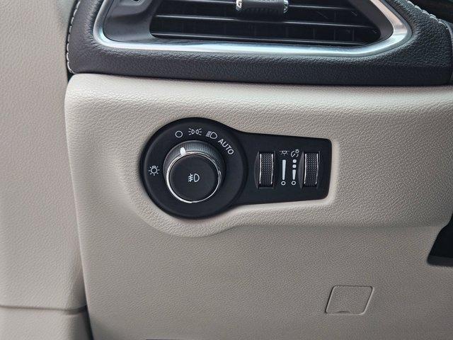 used 2022 Chrysler Pacifica car, priced at $27,995