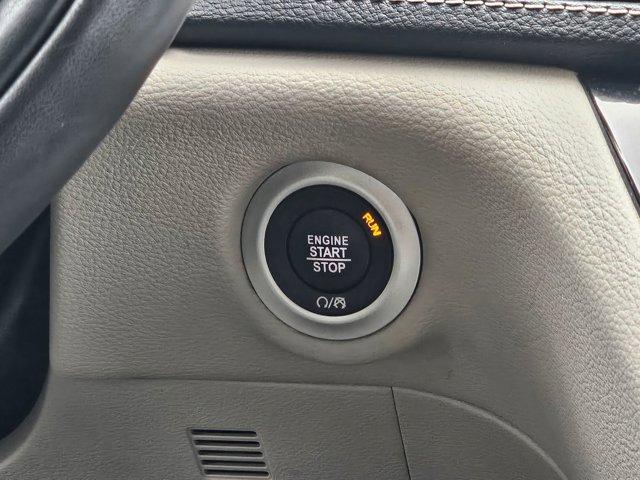 used 2022 Chrysler Pacifica car, priced at $27,995