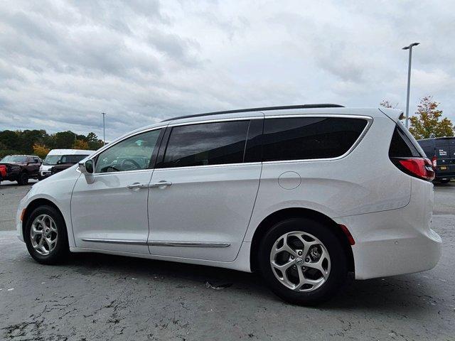 used 2022 Chrysler Pacifica car, priced at $27,995