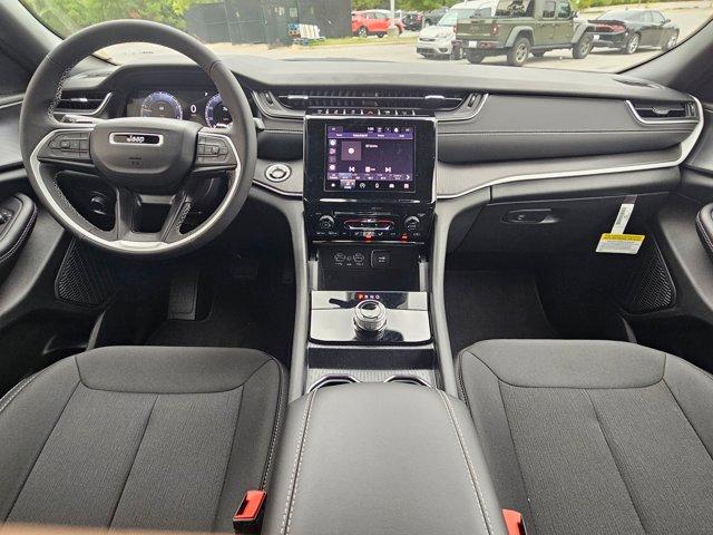 new 2025 Jeep Grand Cherokee L car, priced at $42,050