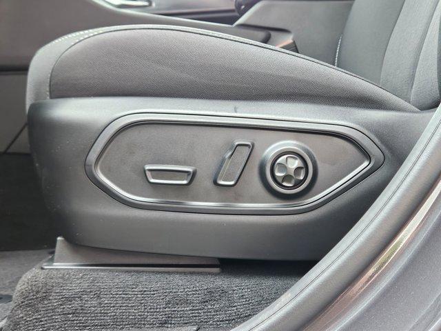 new 2025 Jeep Grand Cherokee L car, priced at $42,050