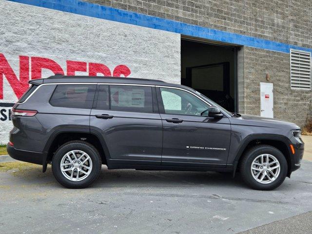 new 2025 Jeep Grand Cherokee L car, priced at $42,050