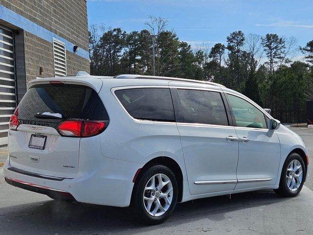 used 2020 Chrysler Pacifica car, priced at $26,250