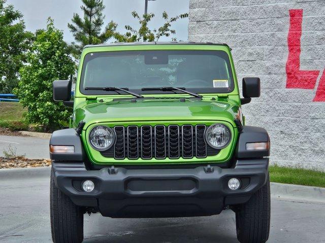 new 2025 Jeep Wrangler car, priced at $48,281