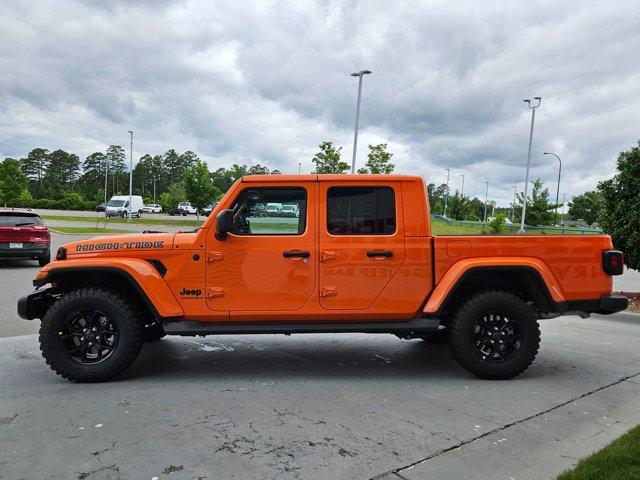 new 2025 Jeep Gladiator car, priced at $44,116
