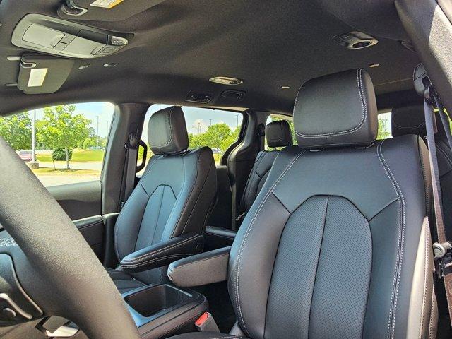 new 2025 Chrysler Voyager car, priced at $39,813