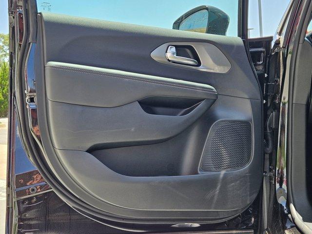 new 2025 Chrysler Voyager car, priced at $39,813